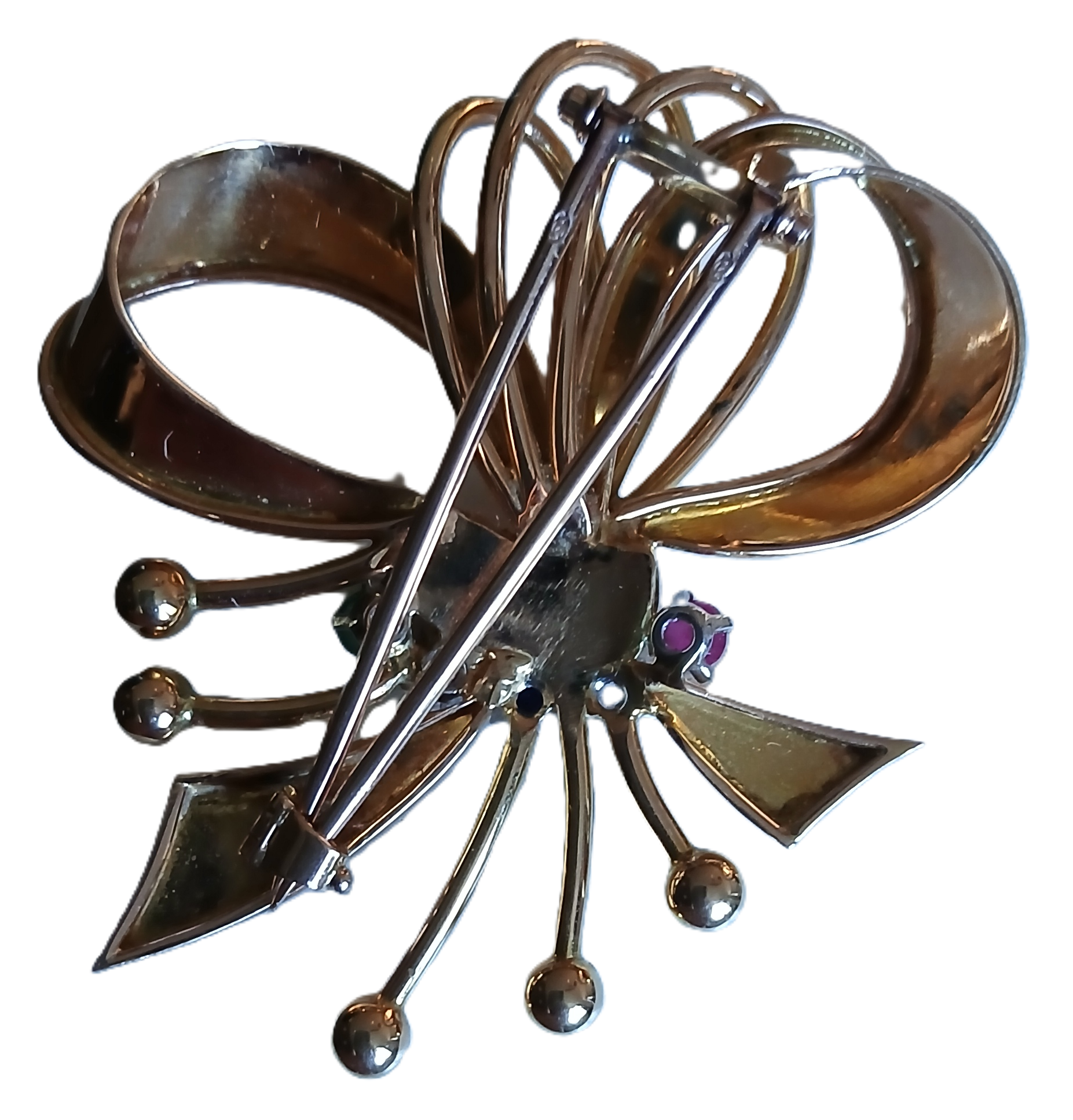 Broche en or et ses pierres précieuses en forme de nœud – Image 2