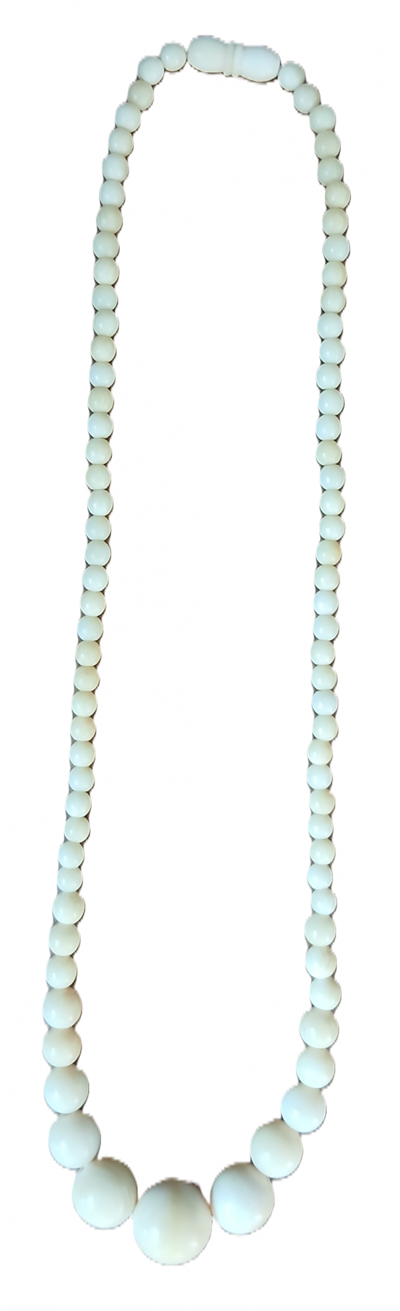 Petit collier de perles très ancien