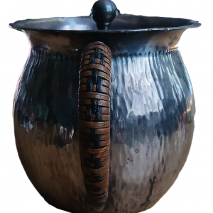 Théière ancienne en rotin et métal argenté et son petit pot