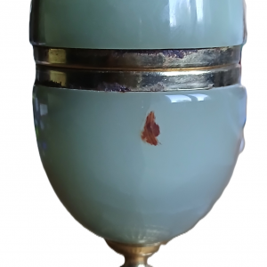 Briquet œuf en albâtre