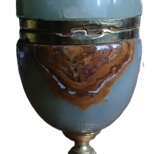 Briquet œuf en albâtre