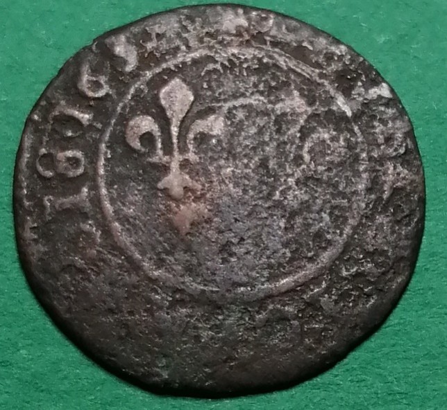 Double tournois Louis XIII (totalement décentrée à la frappe) 163?