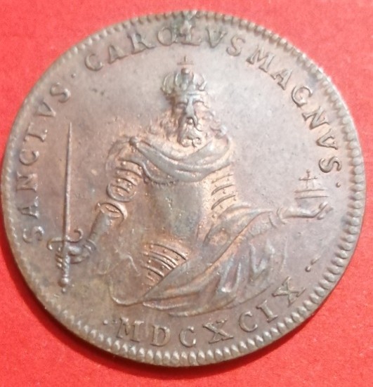 Jeton de l'université de Paris 1699 en mémoire de Charlemagne – Image 2