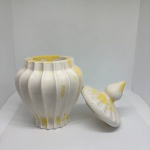 Pot pour cotons tiges en jesmonite